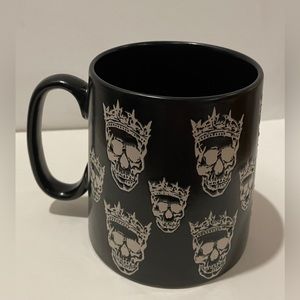 COPY - Halloween Creepy Spooky Skeleton Skull Crown Coffee Mug Cup 10 Strawberr…